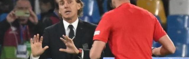 开云服务-德佬要挖国家队墙脚？足协代曼乔否认那不勒斯邀约