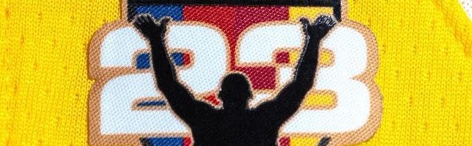 开云网页版-这是要退役了吗？詹姆斯将在剩余比赛中佩戴纪念臂章！