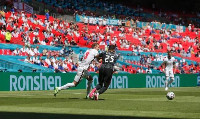 开云服务-佛系凯恩无精打采难觅进球 争金靴之路开局不顺