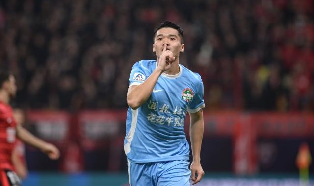 【中超】何超世界波造逆转 蓉城1比2河南退出争冠