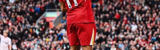 开云入口-【英超】利物浦2比0布伦特福德，迪亚斯百场传射