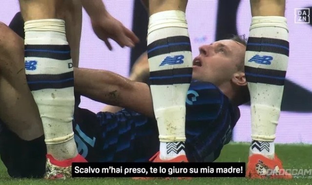 开云服务-转播方：弗拉泰西用母亲发誓说被斯卡尔维尼踢到，后者却说没踢他