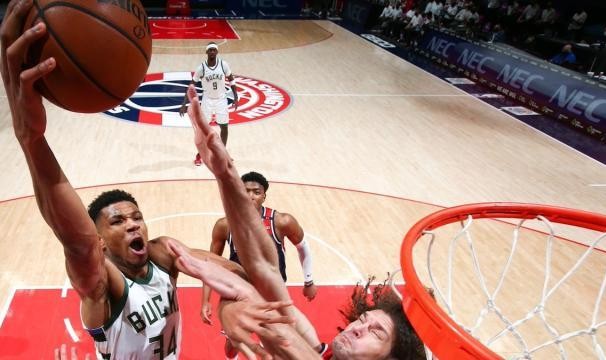 开云网页版-字母哥三双全队8人得分上双 雄鹿悄无声息9战8胜