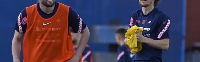 开云入口-【解码克罗地亚】底子没丢光，精神丢光了？